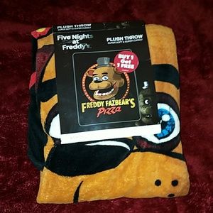 Five Nights at Freddy's Throw Blanket